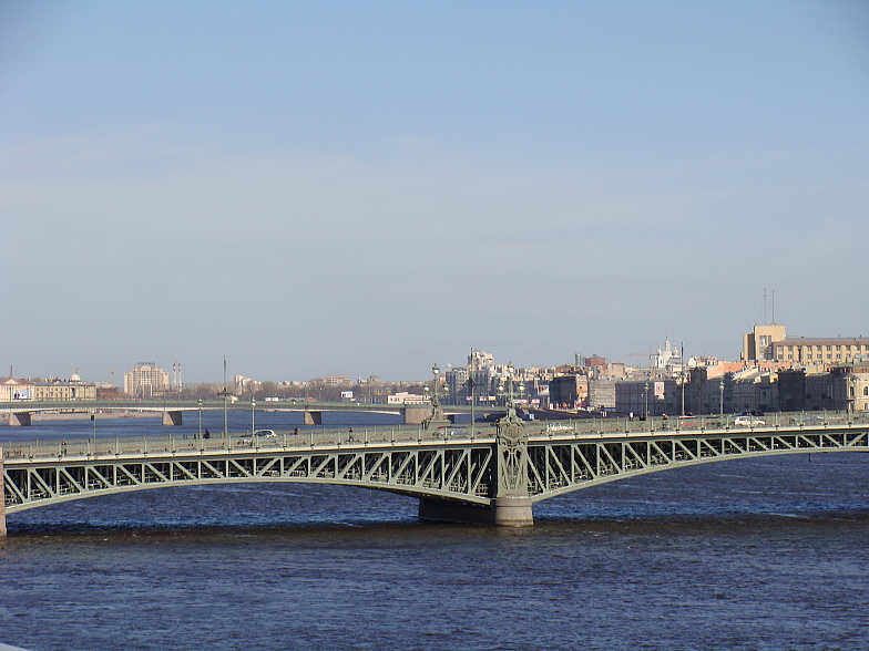 Питер. Троицкий(Кировский) мост. На втором плане Литейный мост.